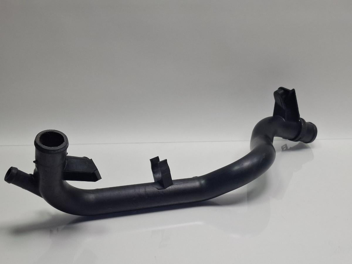 Conducta apa AUDI A4 IV 8K2, B8 2007 - 2015 TDI CAGB, CJCB, CSUB 03L121071B
