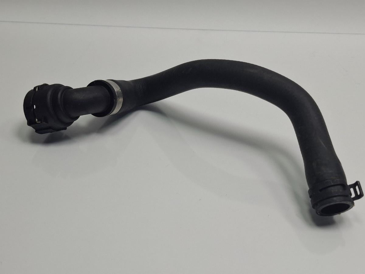 Furtun apa AUDI A4 IV 8K2, B8 2007 - 2015 TDI CAGB, CJCB, CSUB 8E0122293B