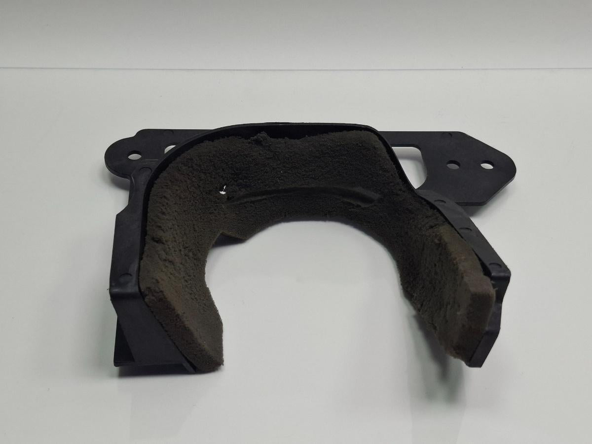 Scut de protectie planetara stanga fata AUDI A4 IV 8K2, B8 2007 - 2015 TDI CAGB, CJCB, CSUB 8K0863187B