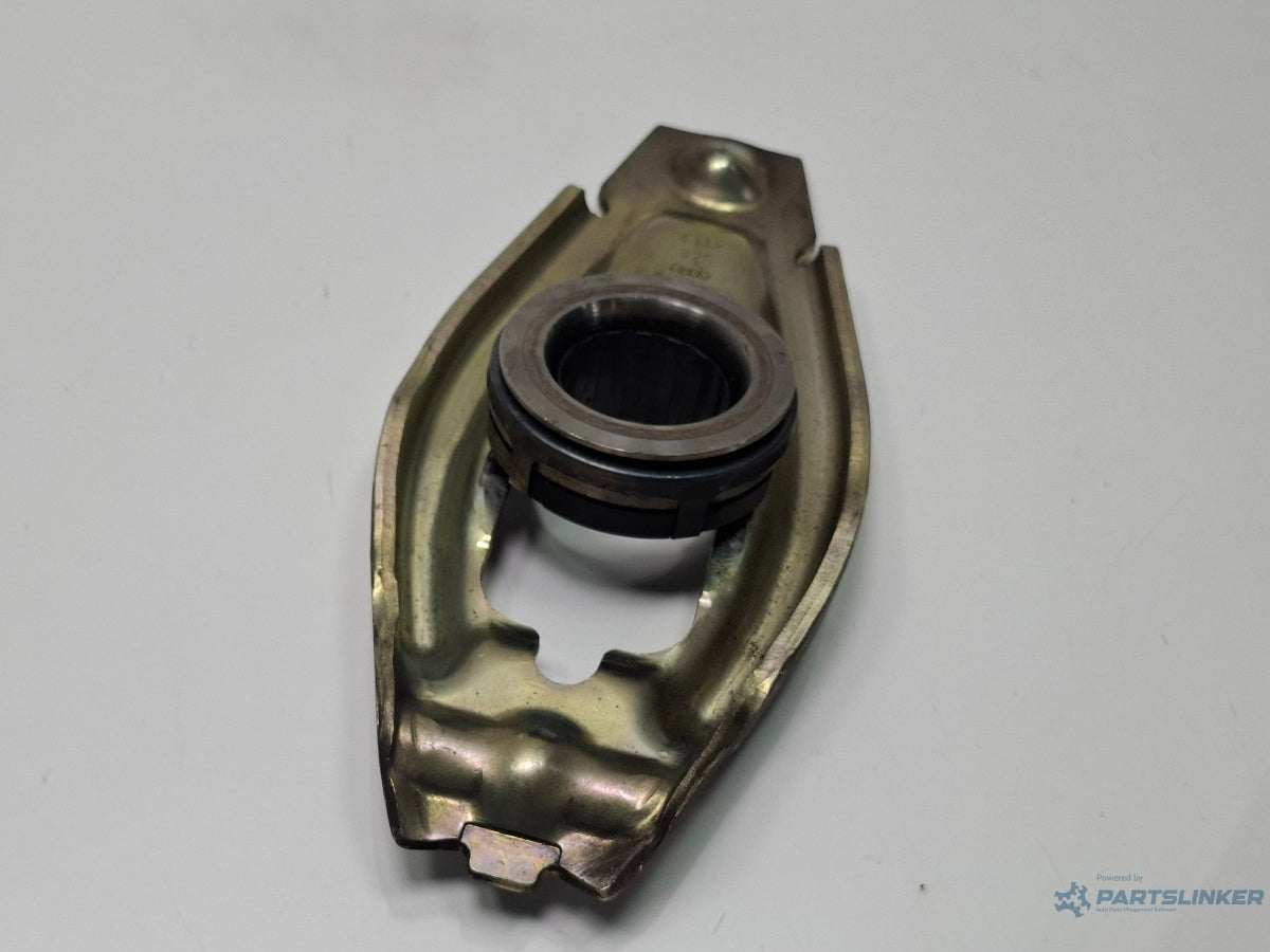 Furca decuplare ambreiaj AUDI A4 IV 8K2, B8 2007 - 2015 TDI CAGB, CJCB, CSUB 0B1141719K