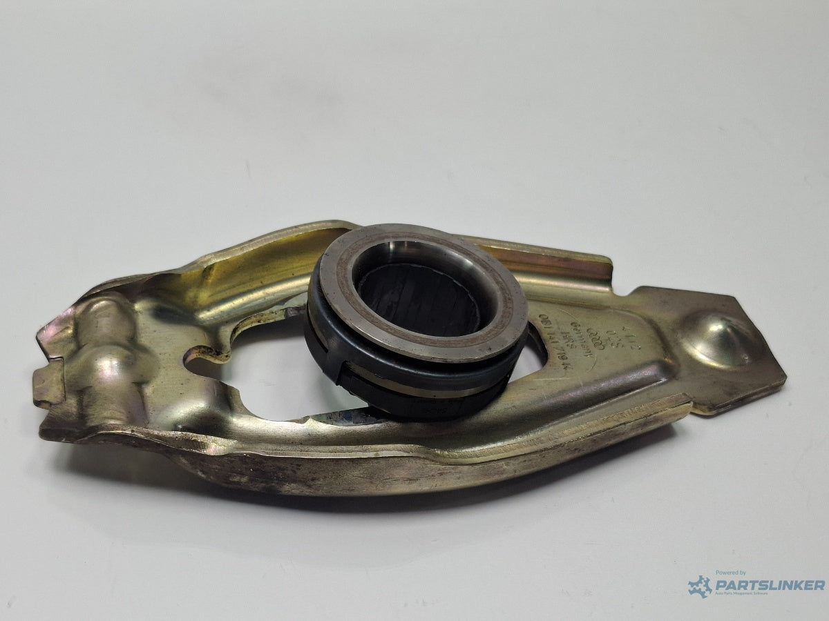 Furca decuplare ambreiaj AUDI A4 IV 8K2, B8 2007 - 2015 TDI CAGB, CJCB, CSUB 0B1141719K