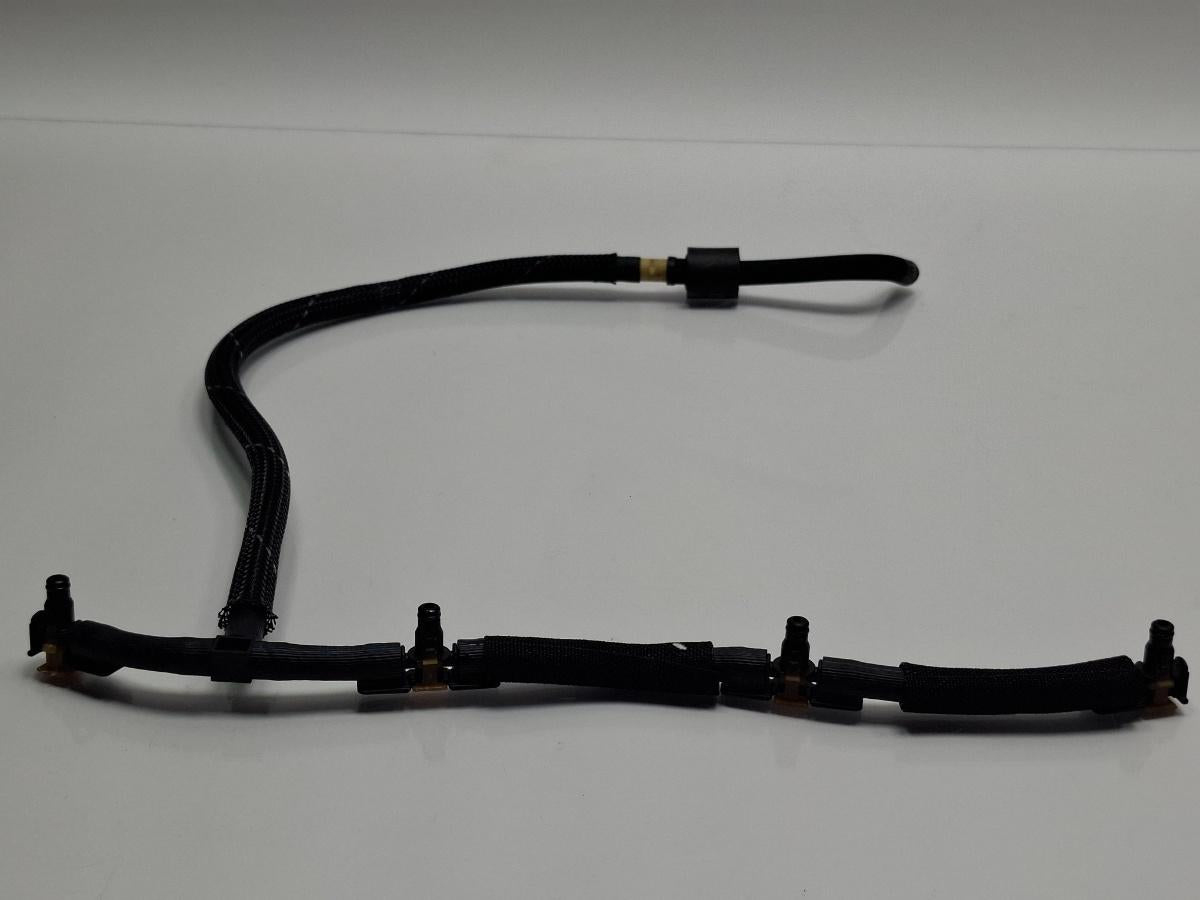 Conducta retur combustibil injectoare AUDI A4 IV 8K2, B8 2007 - 2015 2,0 TDI CJCB 03L130235AE