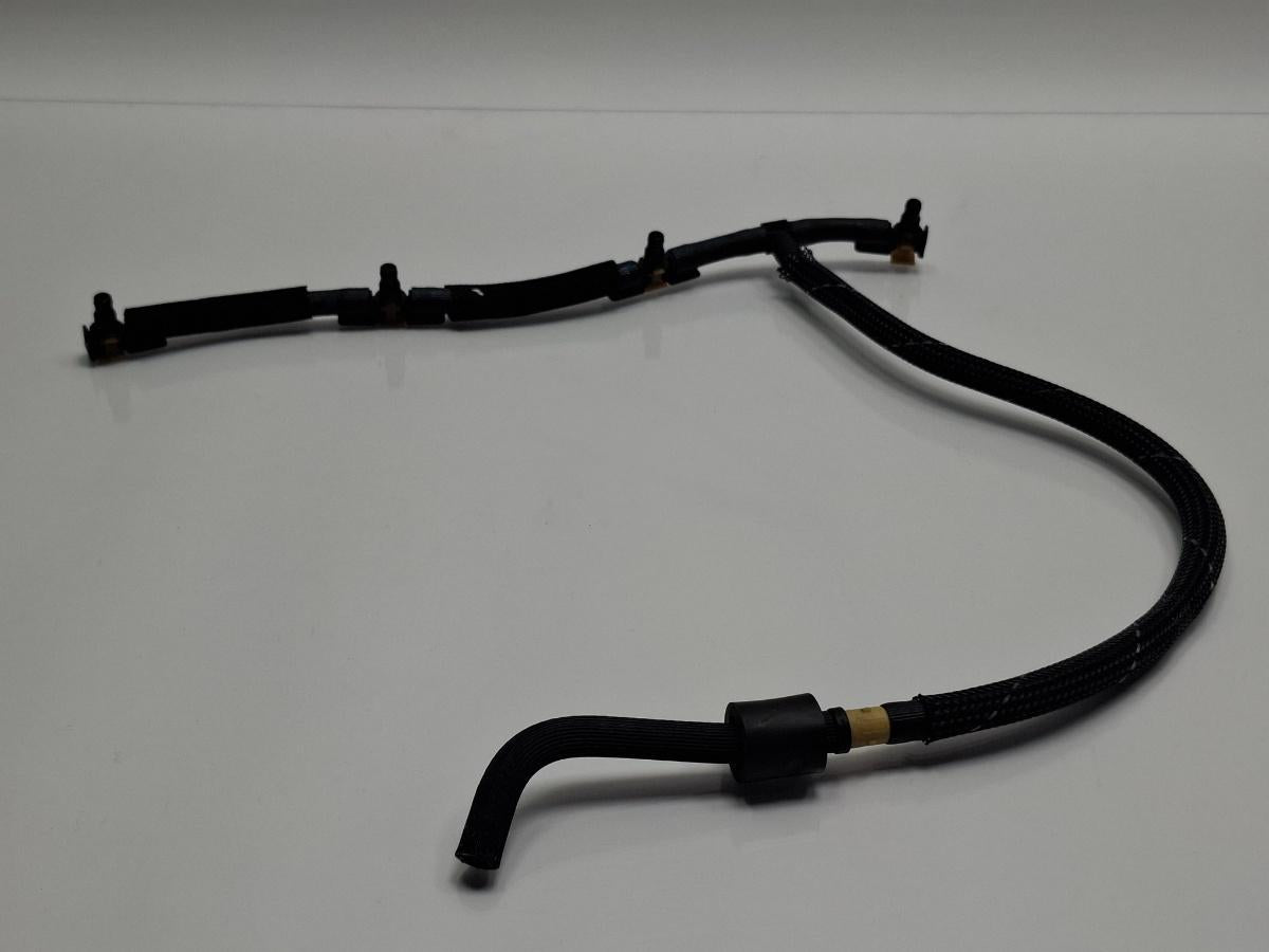 Conducta retur combustibil injectoare AUDI A4 IV 8K2, B8 2007 - 2015 2,0 TDI CJCB 03L130235AE