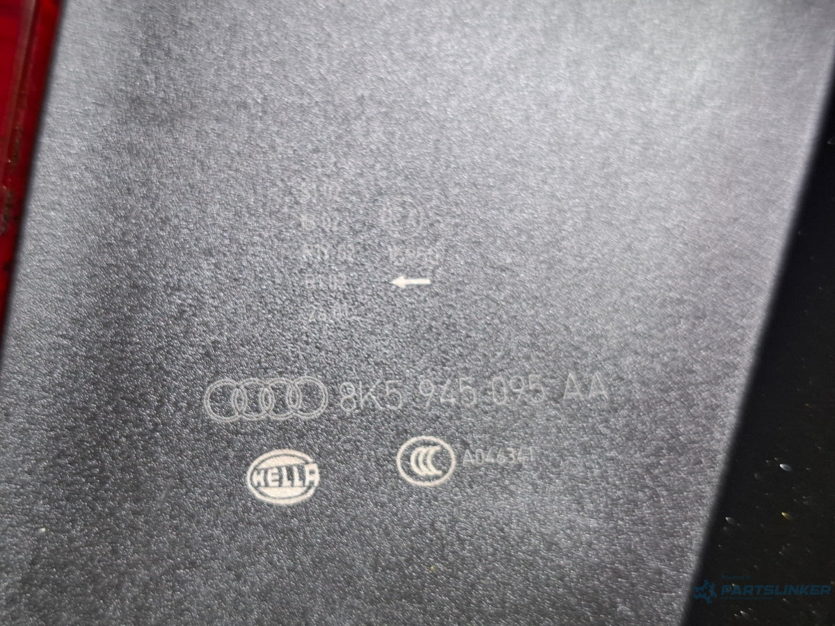 Stop aripa stanga AUDI A4 IV 8K2, B8 2007 - 2015 , 8K5945095AA