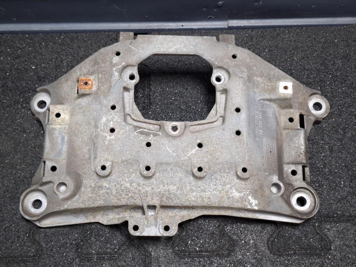 Suport cutie viteze AUDI A4 IV 8K2, B8 2007 - 2015 TDI CAGB, CJCB, CSUB 8K0399263BK
