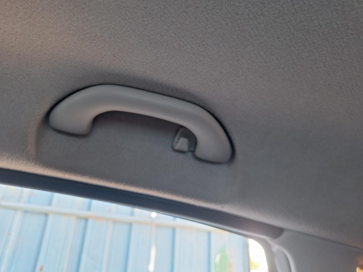 Maner de sustinere plafon fata stanga SEAT CORDOBA III 6L2 2002 - 2009 16V BBY, BKY