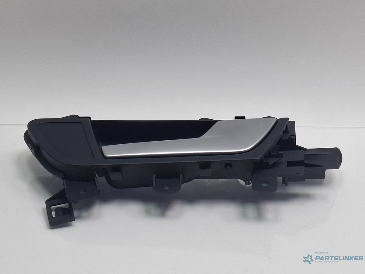 Maner interior usa dreapta spate AUDI A4 IV 8K2, B8 2007 - 2015 TDI CAGB, CJCB, CSUB 8K0839020