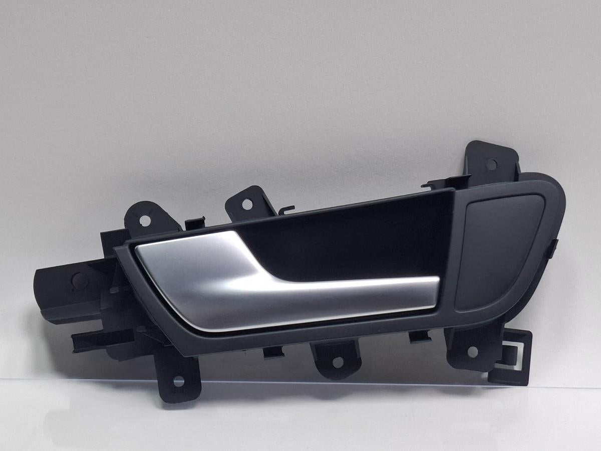 Maner interior usa stanga spate AUDI A4 IV 8K2, B8 2007 - 2015 TDI CAGB, CJCB, CSUB 8K0839019