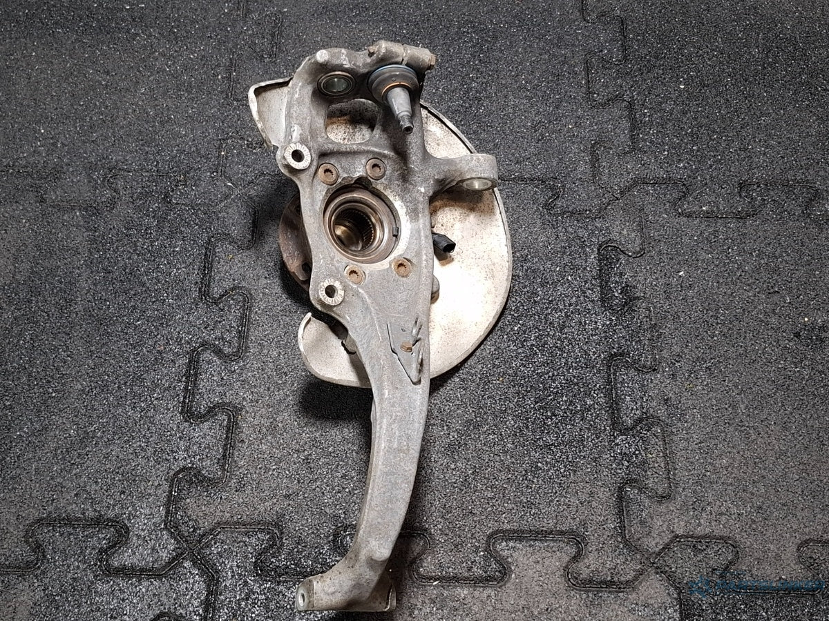 Fuzeta dreapta fata AUDI A4 IV 8K2, B8 2007 - 2015 TDI CAGB, CJCB, CSUB 4G0407242C