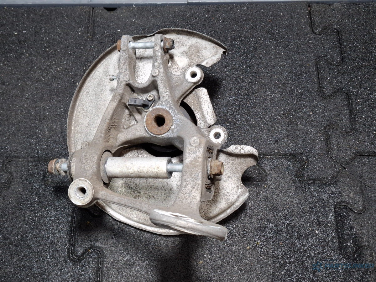 Fuzeta stanga spate AUDI A4 IV 8K2, B8 2007 - 2015 TDI CAGB, CJCB, CSUB 8K0505431AP