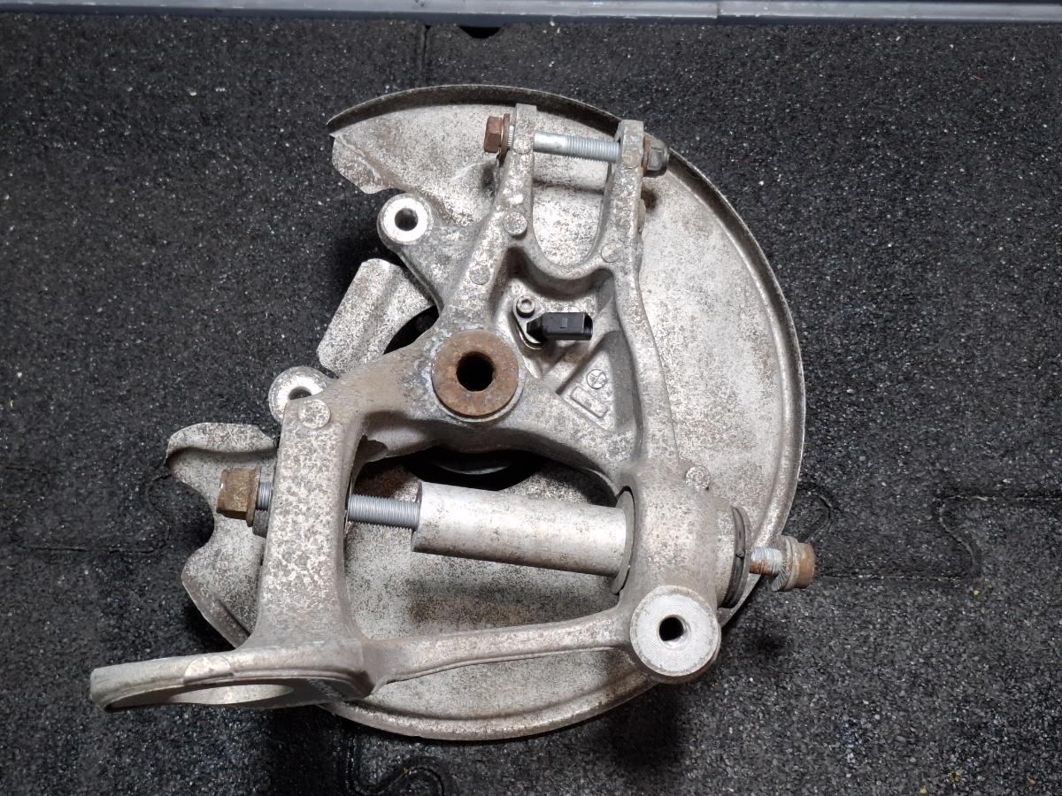 Fuzeta dreapta spate AUDI A4 IV 8K2, B8 2007 - 2015 TDI CAGB, CJCB, CSUB 8K0505432AP