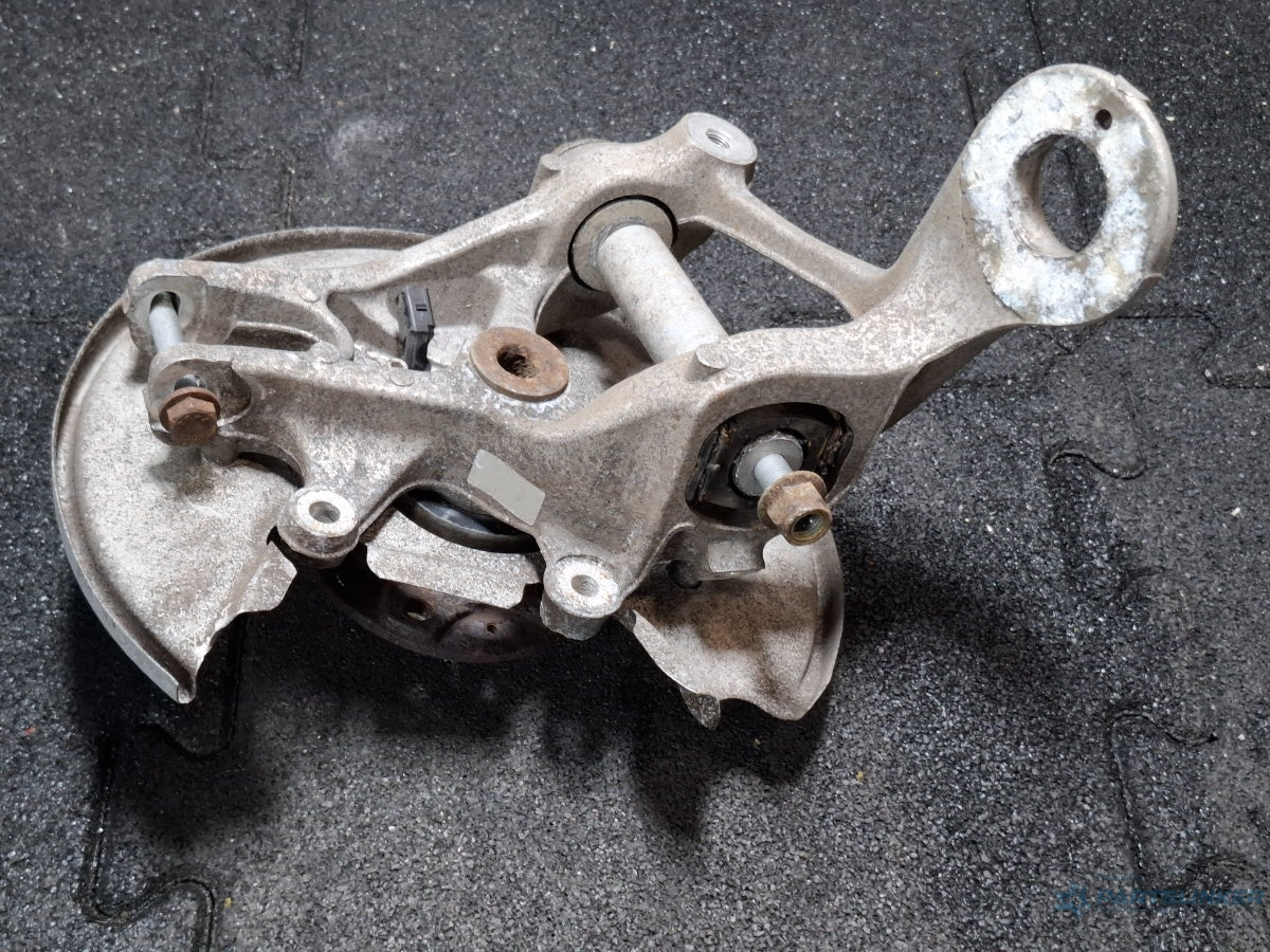 Fuzeta dreapta spate AUDI A4 IV 8K2, B8 2007 - 2015 TDI CAGB, CJCB, CSUB 8K0505432AP