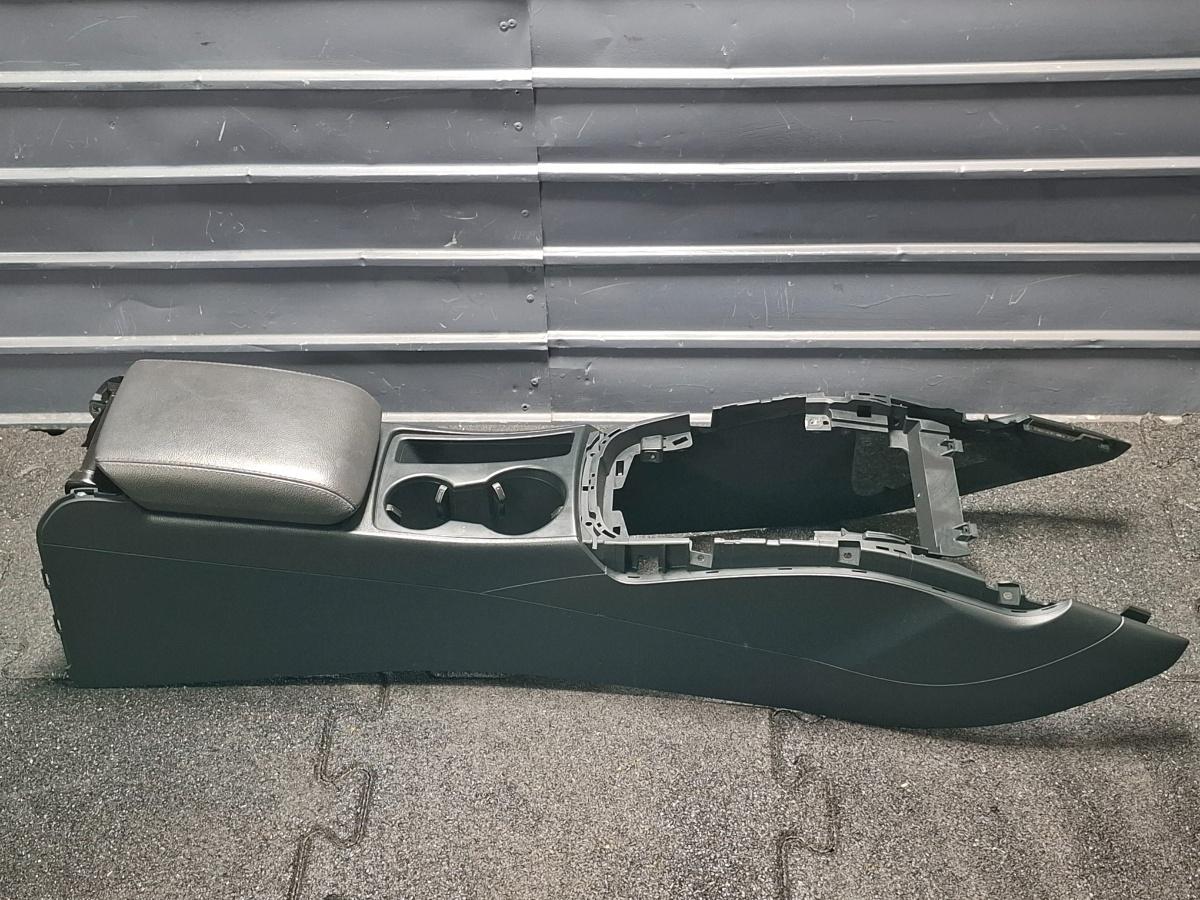 Cotiera AUDI A4 IV 8K2, B8 2007 - 2015 TDI CAGB, CJCB, CSUB 8K0864981D