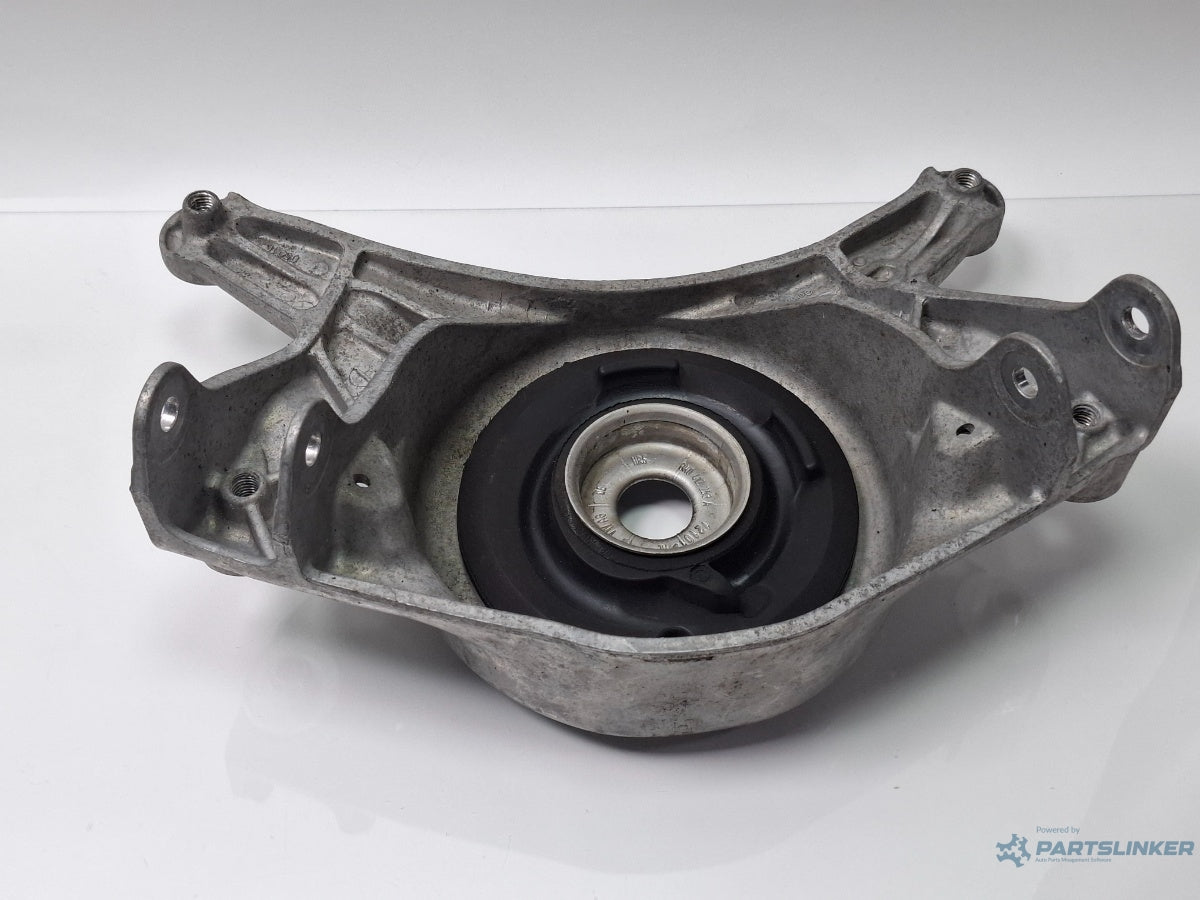 Flansa amortizor stanga fata AUDI A4 IV 8K2, B8 2007 - 2015 TDI CAGB, CJCB, CSUB 8K0412383F