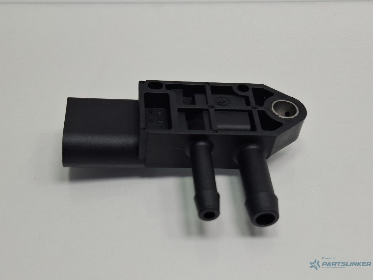 Senzor presiune gaze AUDI A4 IV 8K2, B8 2007 - 2015 TDI CAGB, CJCB, CSUB BOSCH 0281006083 059906051C