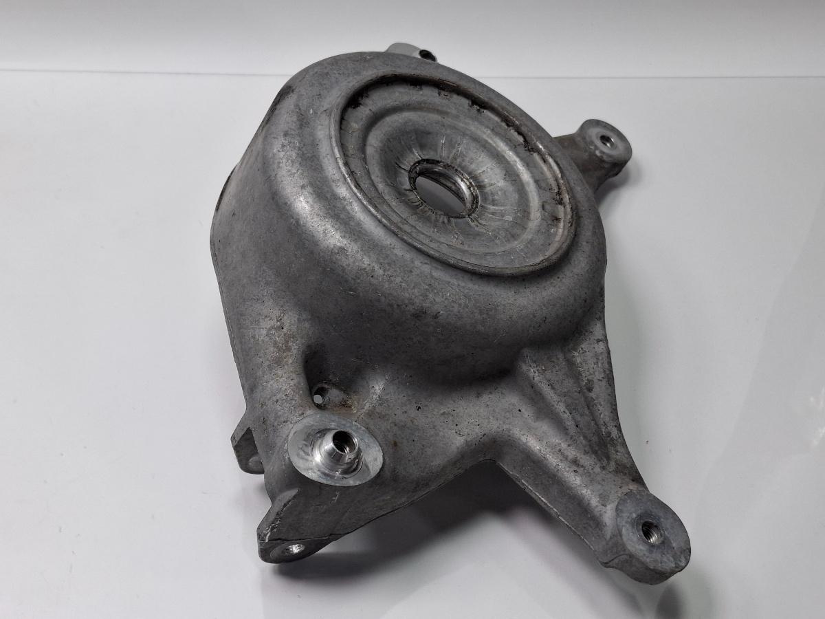 Flansa amortizor dreapta fata AUDI A4 IV 8K2, B8 2007 - 2015 TDI CAGB, CJCB, CSUB 8K0412384F
