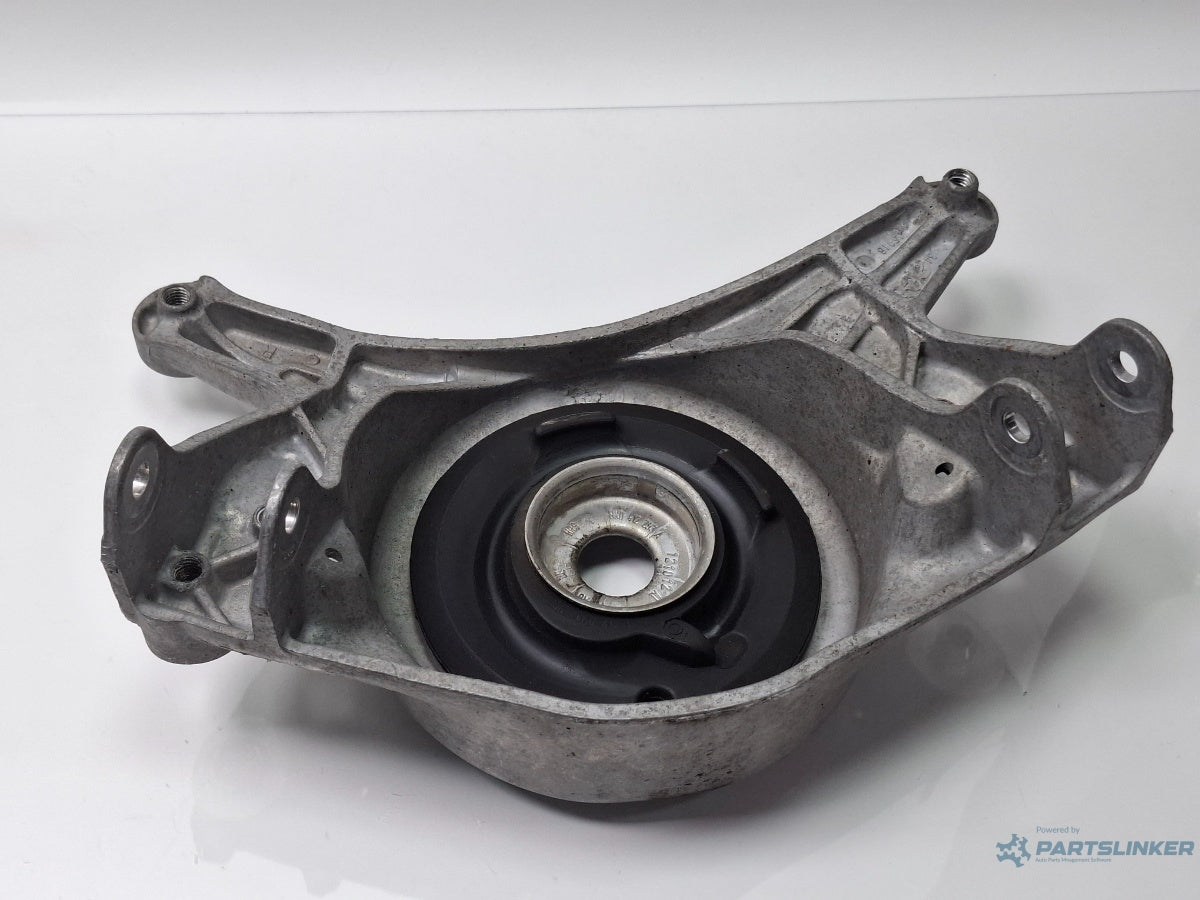 Flansa amortizor dreapta fata AUDI A4 IV 8K2, B8 2007 - 2015 TDI CAGB, CJCB, CSUB 8K0412384F