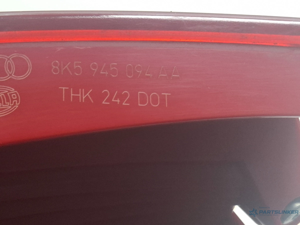 Stop de pe haion dreapta AUDI A4 IV 8K2, B8 2007 - 2015 TDI CAGB, CJCB, CSUB 8K5945094AA