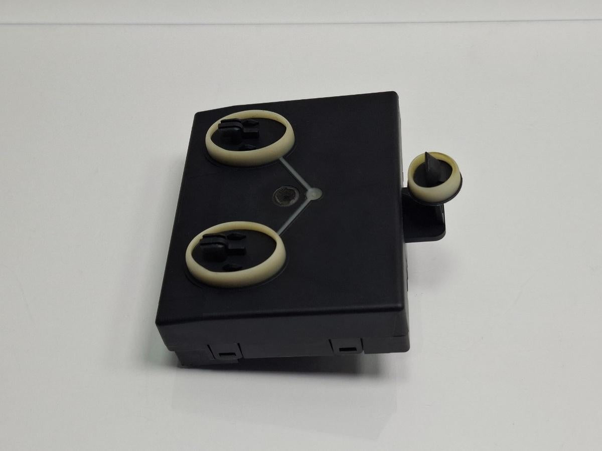 Modul usa stanga fata AUDI A4 IV 8K2, B8 2007 - 2015 TDI CAGB, CJCB, CSUB 8T0959793Q , 8T0959793F