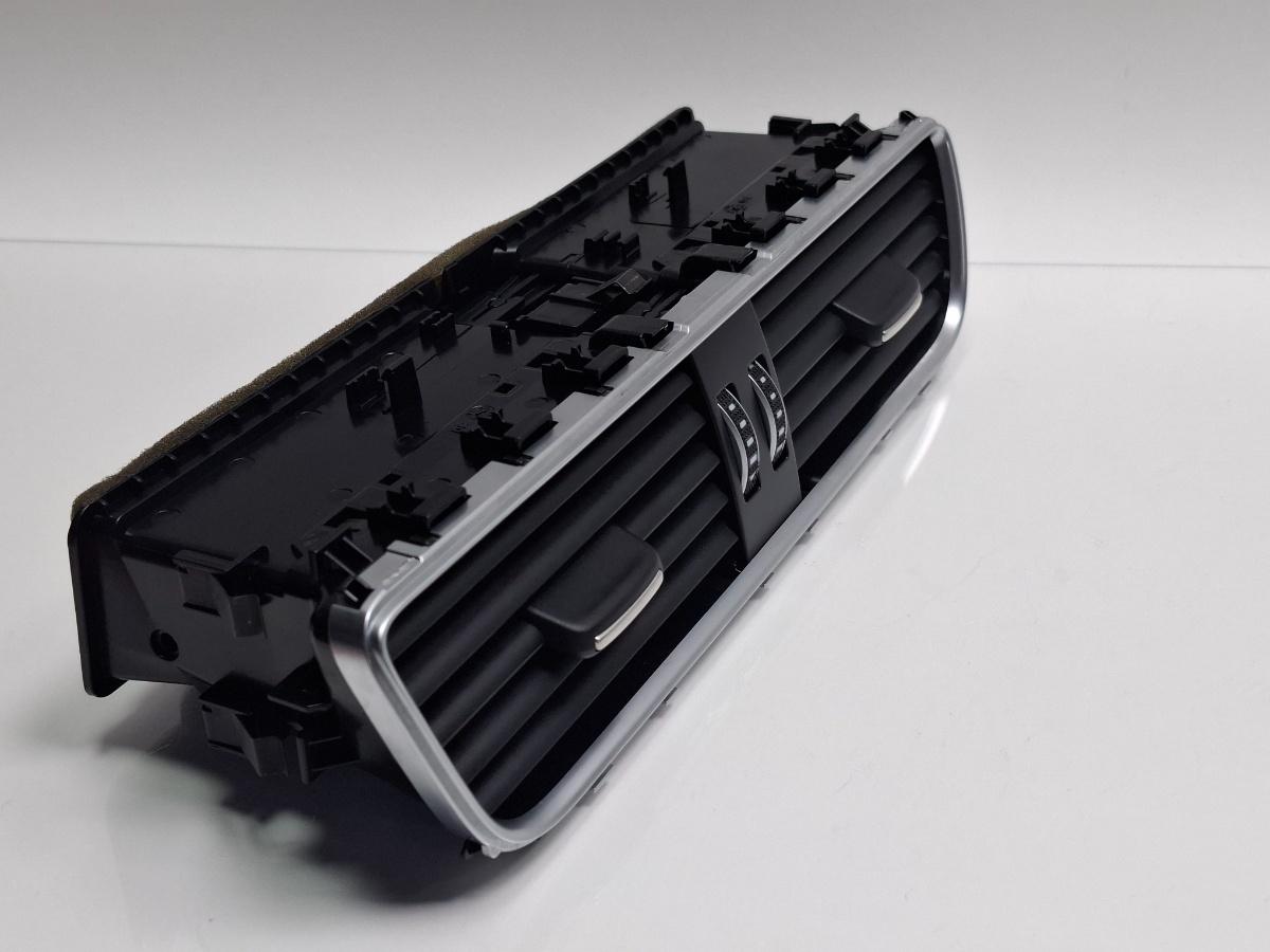 Grila ventilatie bord centrala AUDI A4 IV 8K2, B8 2007 - 2015 TDI CAGB, CJCB, CSUB 8T2820951D