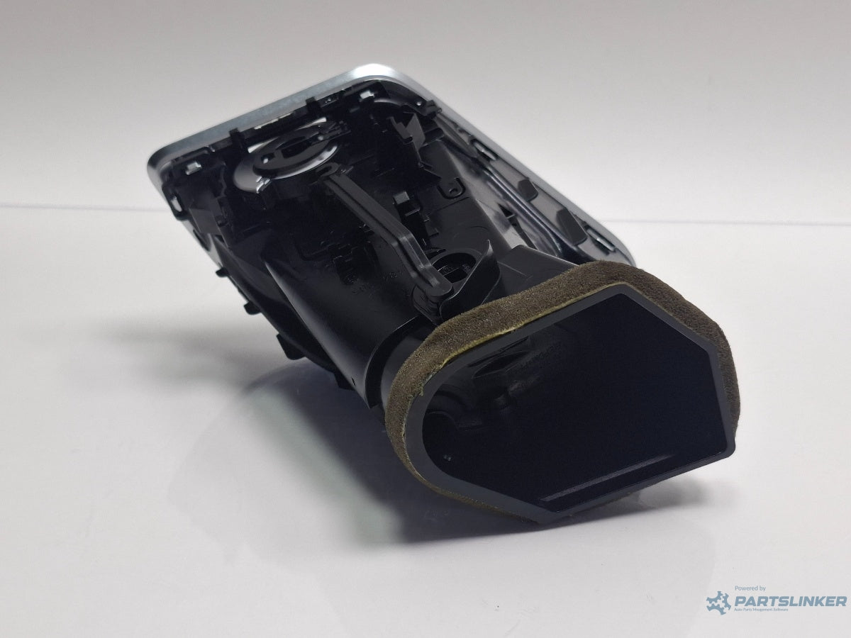 Grila ventilatie bord stanga AUDI A4 IV 8K2, B8 2007 - 2015 TDI CAGB, CJCB, CSUB 8T2820901F