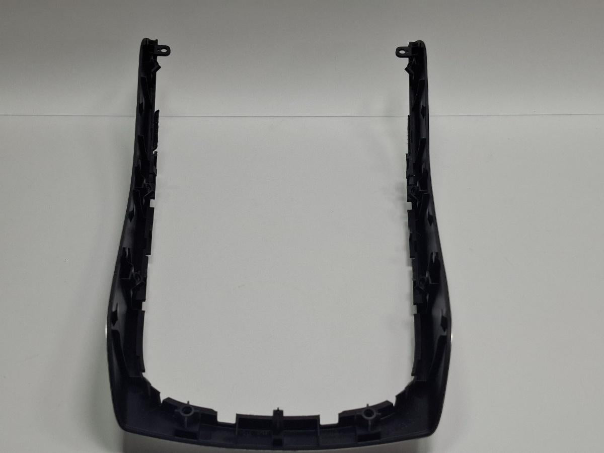 Ornament consola centrala AUDI A4 IV 8K2, B8 2007 - 2015 TDI CAGB, CJCB, CSUB 8K0863305
