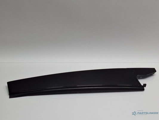 Ornament usa stanga spate AUDI A4 IV 8K2, B8 2007 - 2015 TDI CAGB, CJCB, CSUB 8K0839901Q