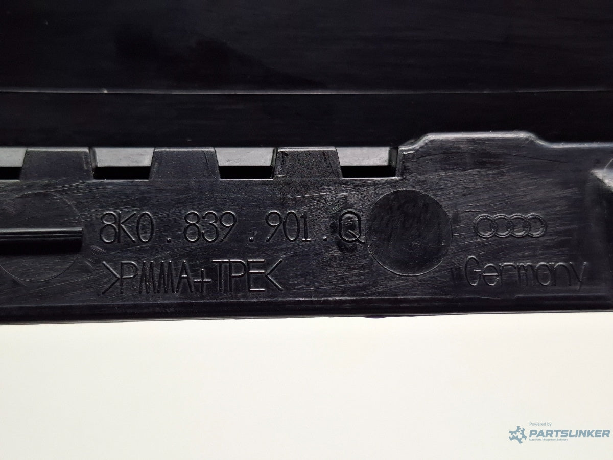 Ornament usa stanga spate AUDI A4 IV 8K2, B8 2007 - 2015 TDI CAGB, CJCB, CSUB 8K0839901Q