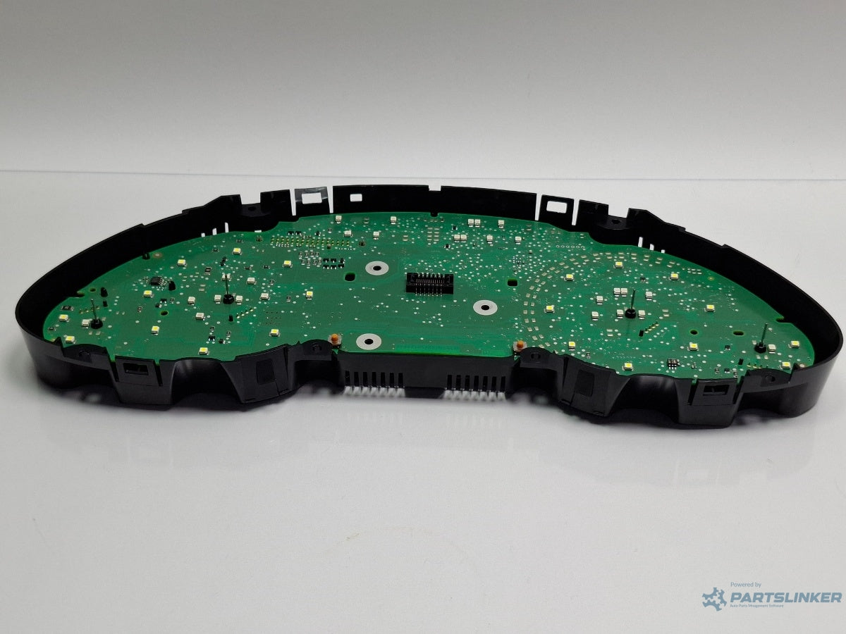 Placa ceasuri bord AUDI A4 IV 8K2, B8 2007 - 2015 TDI CAGB, CJCB, CSUB 8K0920982E