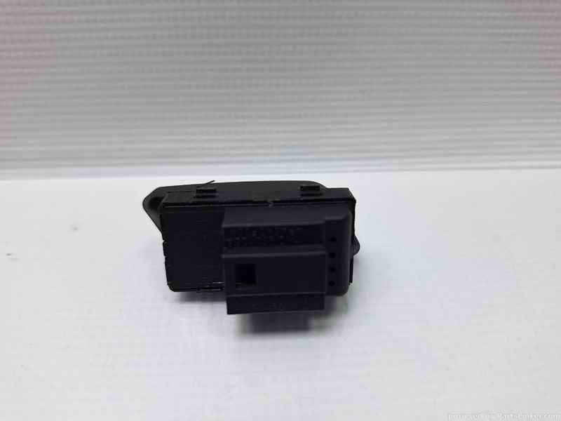 Buton inchidere centralizata VOLKSWAGEN GOLF V 1K1 2003 - 2009 TDI BKC, BLS, BXE 1K0962126B
