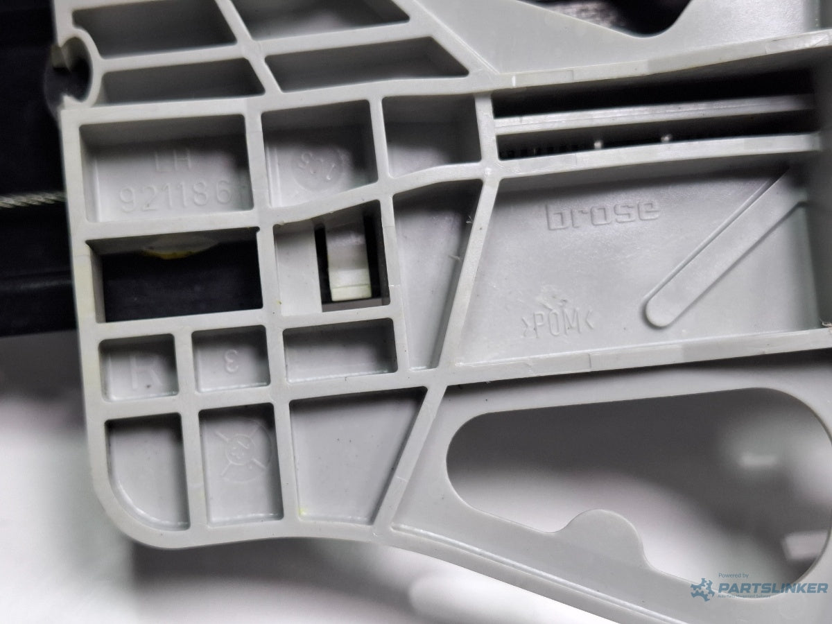 Macara geam dreapta spate AUDI A4 IV 8K2, B8 2007 - 2015 TDI CAGB, CJCB, CSUB 8K0839462A