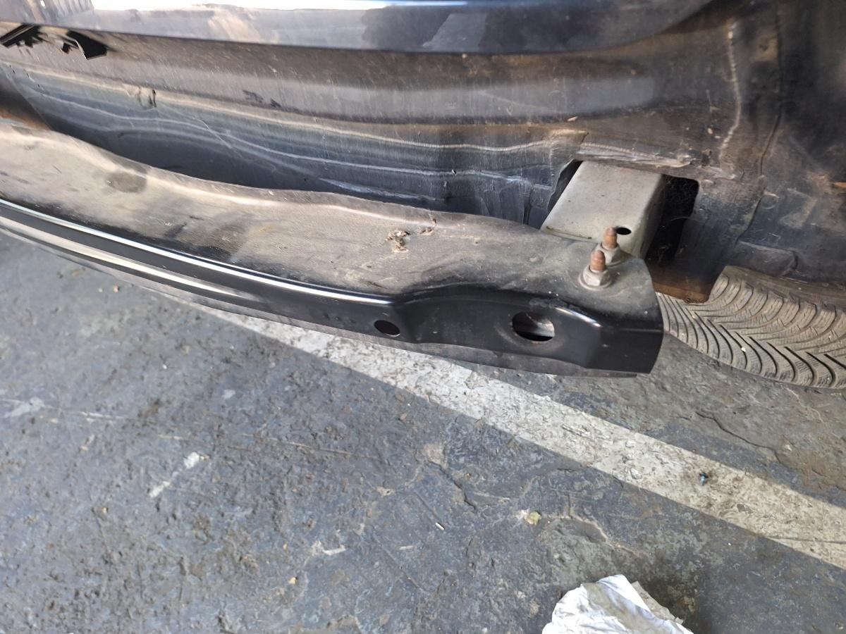Armatura bara spate AUDI A4 IV 8K2, B8 2011 - 2015 berlina / sedan