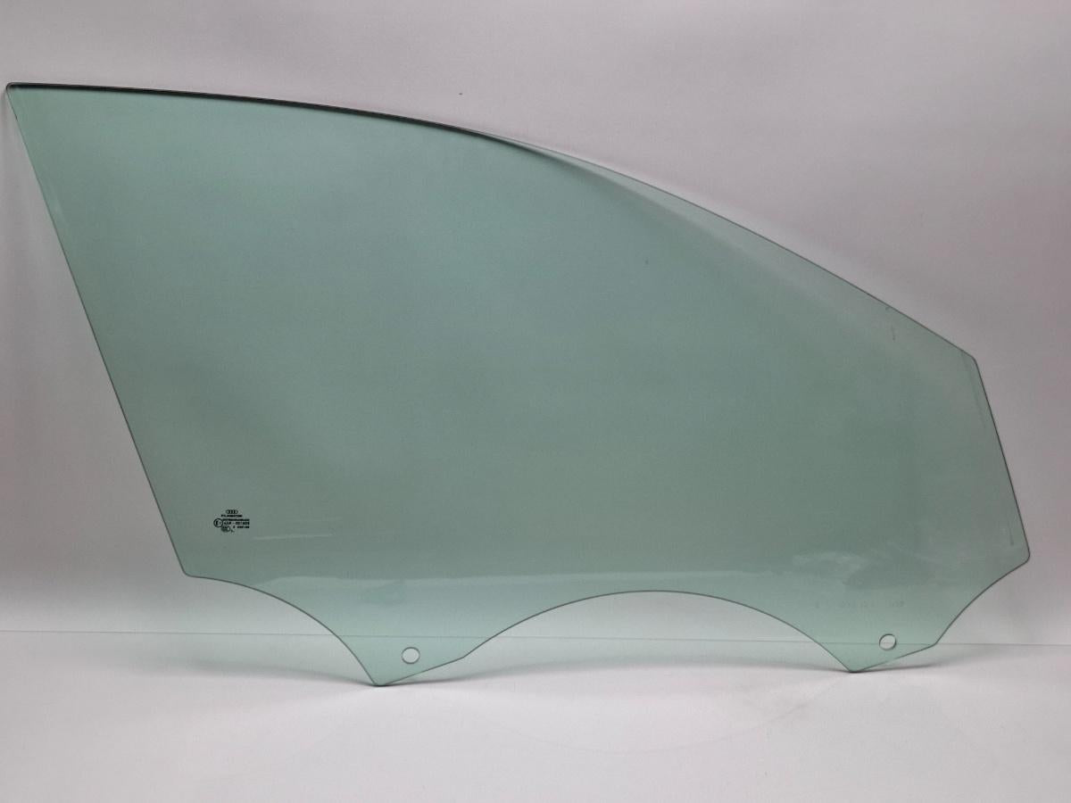 Geam usa dreapta fata AUDI A4 IV 8K2, B8 2007 - 2015 TDI CAGB, CJCB, CSUB Pilkington 43R-001605 8K0845202D
