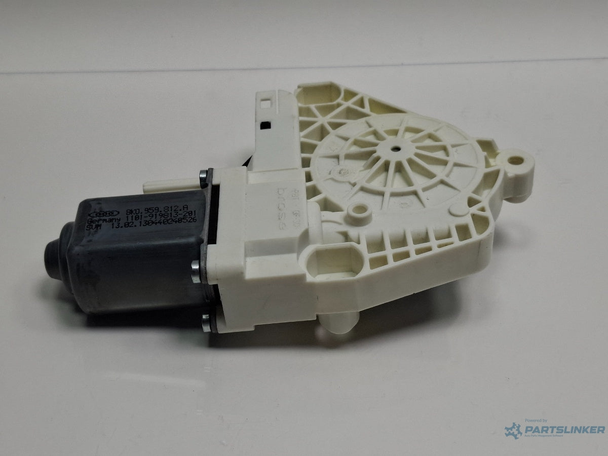 Motoras macara dreapta spate AUDI A4 IV 8K2, B8 2007 - 2015 TDI CAGB, CJCB, CSUB 8K0959812A