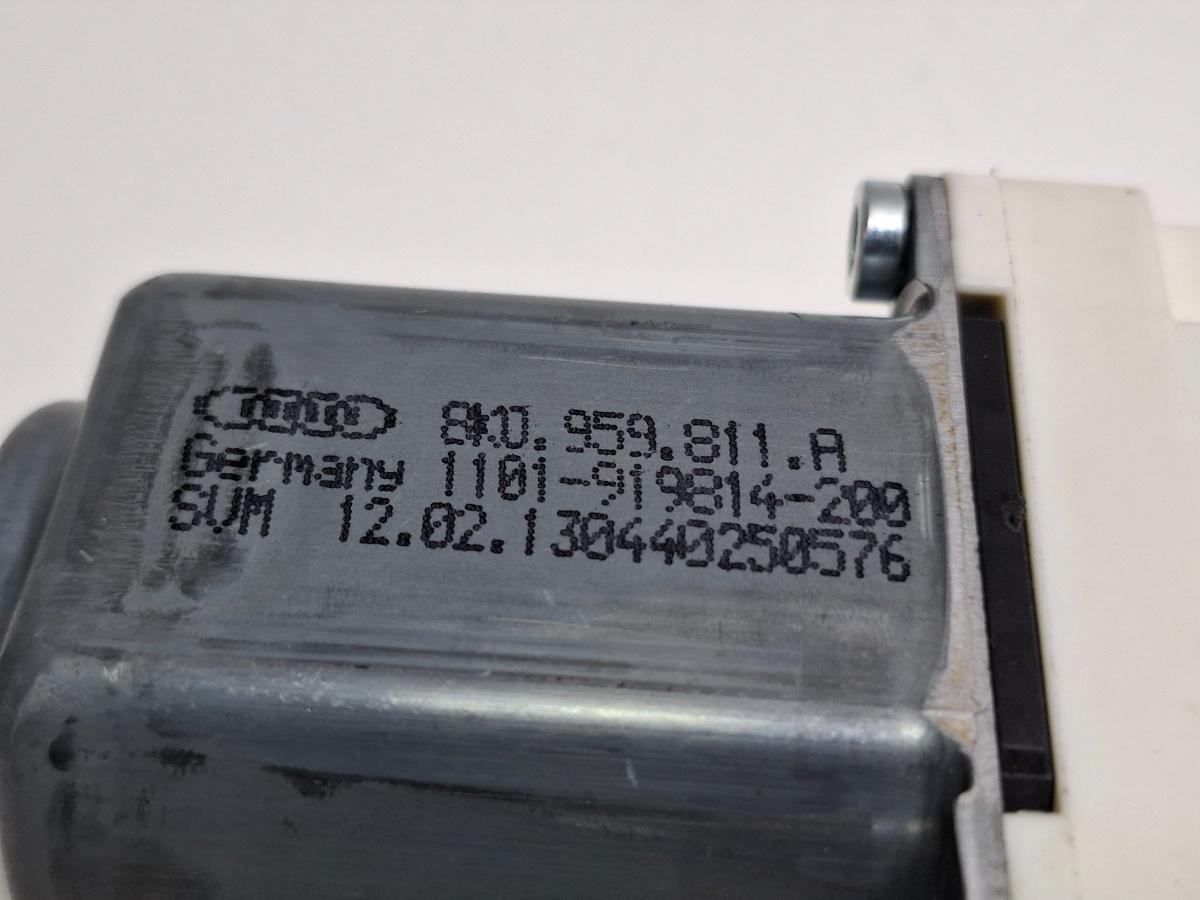Motoraa macara geam stanga spate AUDI A4 IV 8K2, B8 2007 - 2015 TDI CAGB, CJCB, CSUB 8K0959811A