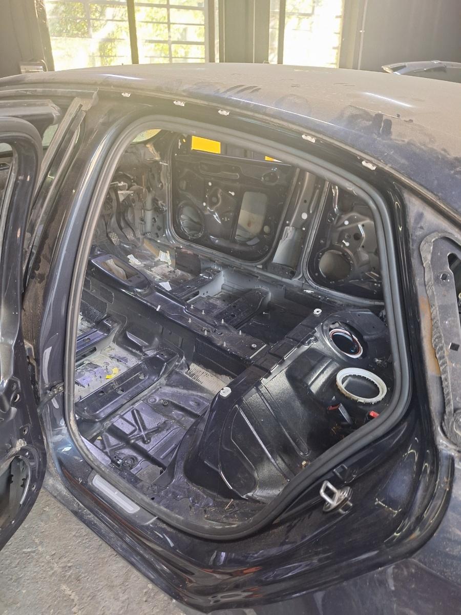 Cheder portiera spate stanga AUDI A4 IV 8K2, B8 2007 - 2015 TDI CAGB, CJCB, CSUB