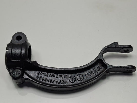 Suport amortizor stanga fata AUDI A4 IV 8K2, B8 2007 - 2015 TDI CAGB, CJCB, CSUB 8K0413037L