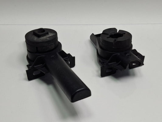 Suporti radiator AUDI A4 IV 8K2, B8 2007 - 2015 TDI CAGB, CJCB, CSUB 8K0805201