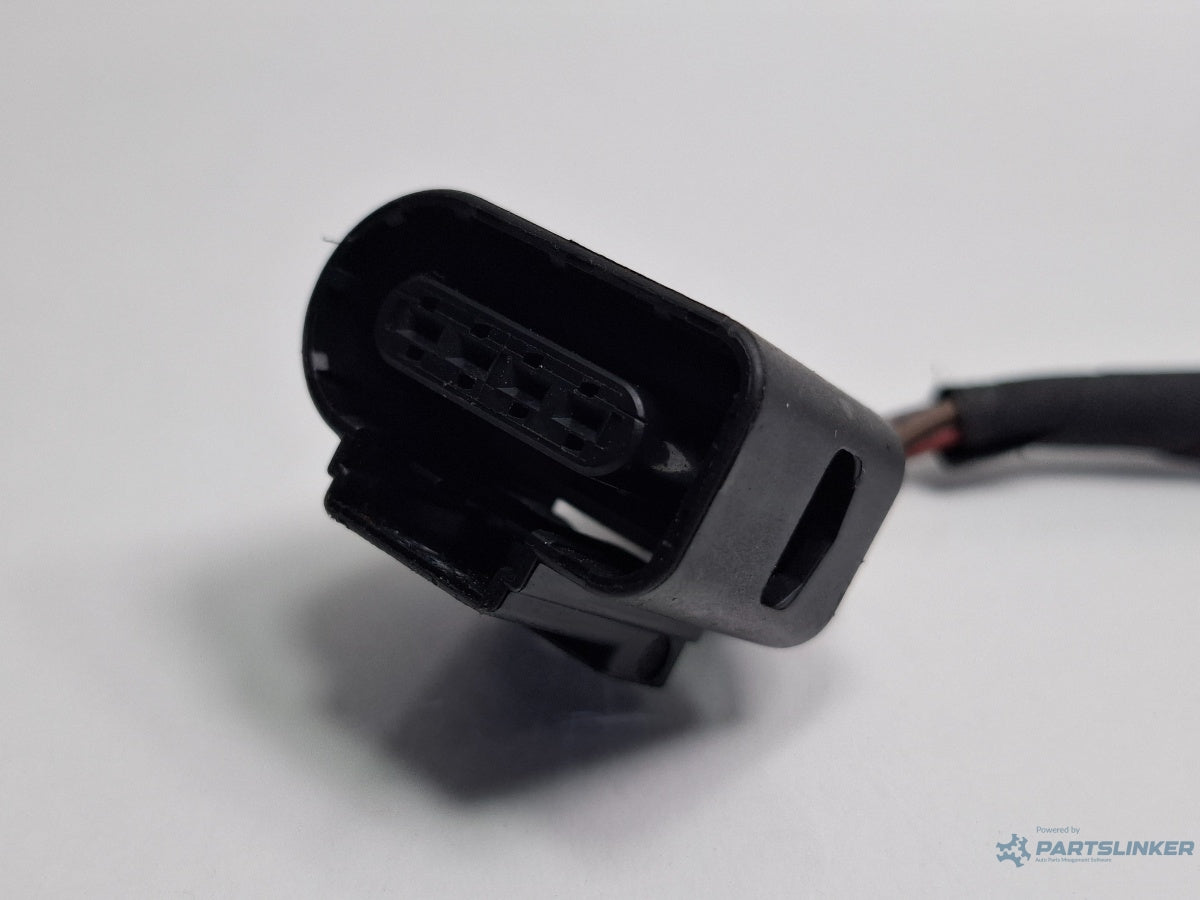 Mufa conector 4 pini dreapta fata AUDI A4 IV 8K2, B8 2007 - 2015 TDI CAGB, CJCB, CSUB 8K0973704