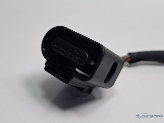Mufa conector 4 pini dreapta fata AUDI A4 IV 8K2, B8 2007 - 2015 TDI CAGB, CJCB, CSUB 8K0973704