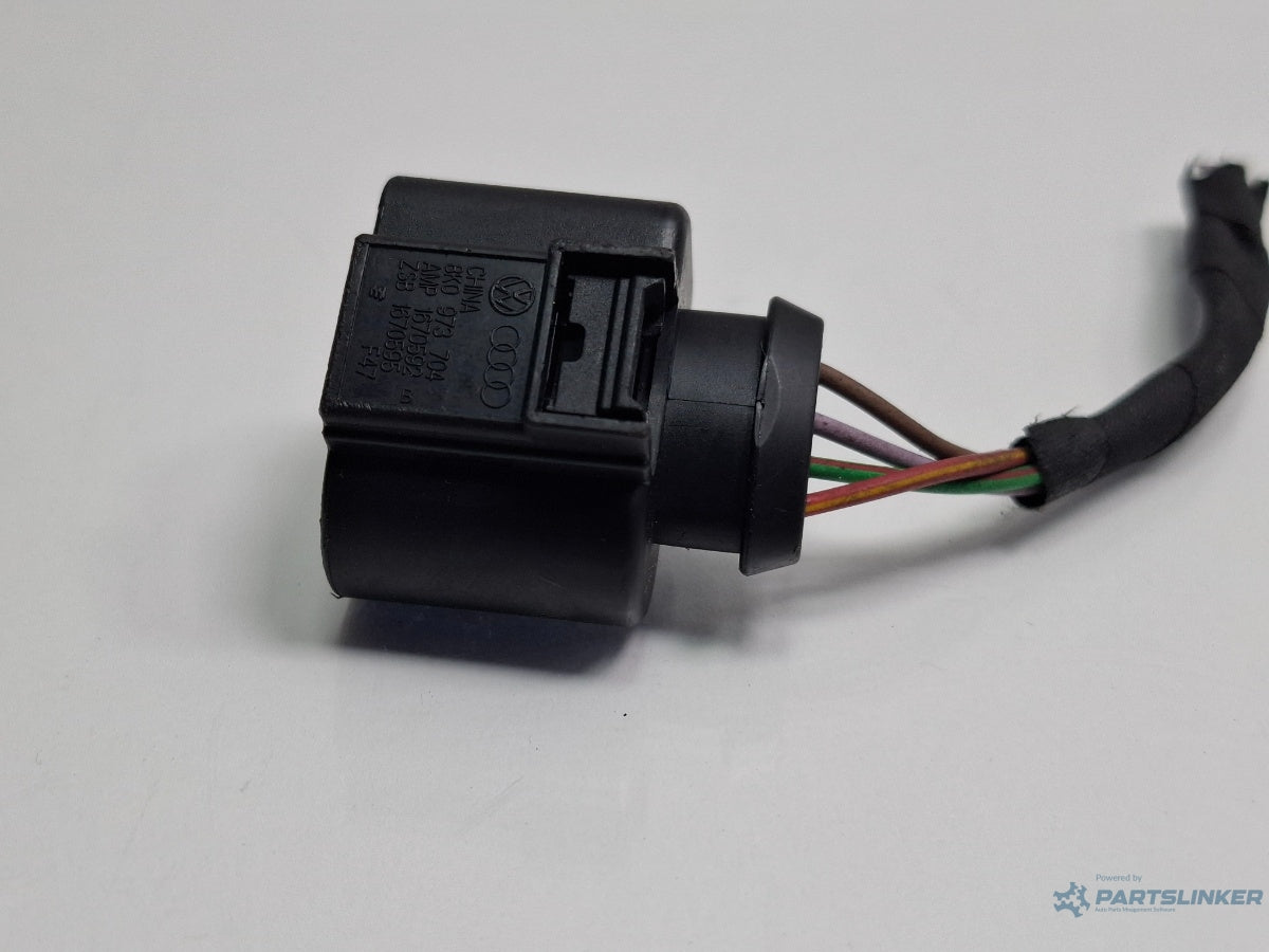 Mufa conector 4 pini dreapta fata AUDI A4 IV 8K2, B8 2007 - 2015 TDI CAGB, CJCB, CSUB 8K0973704