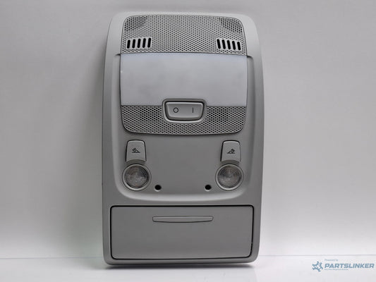 Plafoniera fata AUDI A4 IV 8K2, B8 2007 - 2015 TDI CAGB, CJCB, CSUB 8T0947135BE