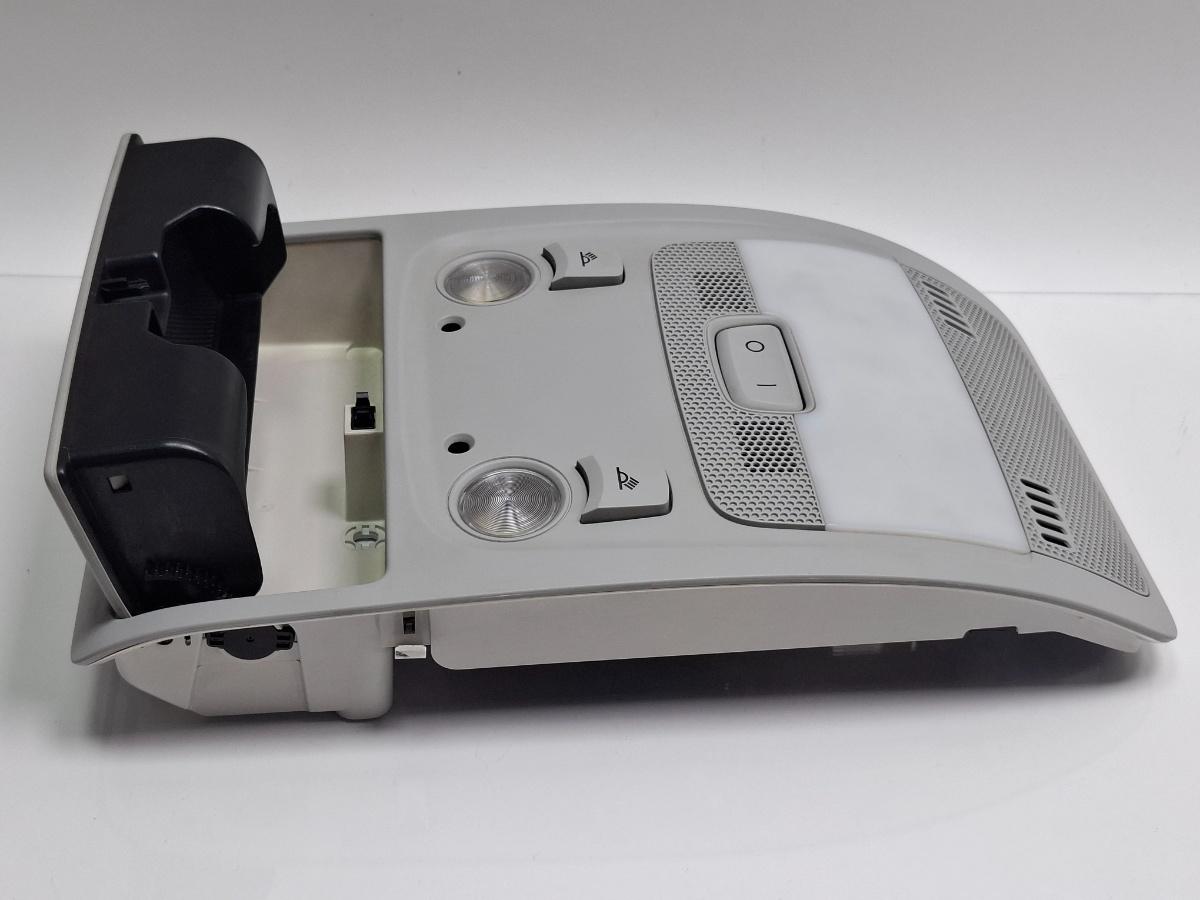 Plafoniera fata AUDI A4 IV 8K2, B8 2007 - 2015 TDI CAGB, CJCB, CSUB 8T0947135BE
