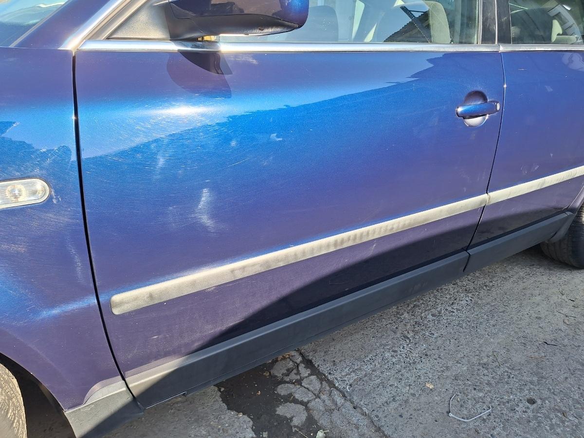 Usa Portieră față VOLKSWAGEN PASSAT 3B3 2000 1.9 TDI AWX 96KW|130HP 2000
