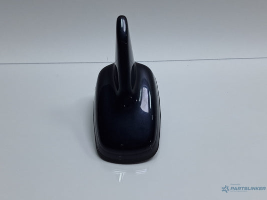 Antena AUDI A4 IV 8K2, B8 2007 - 2015 TDI CAGB, CJCB, CSUB Blaupunkt 7617431857 4G0035503E