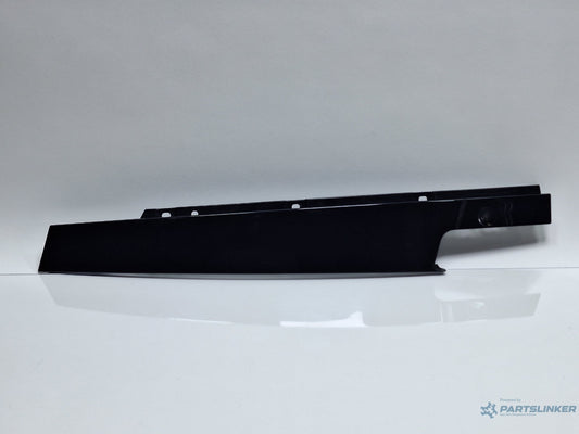 Ornament usa dreapta fata AUDI A4 IV 8K2, B8 2007 - 2015 TDI CAGB, CJCB, CSUB 8K0837902M