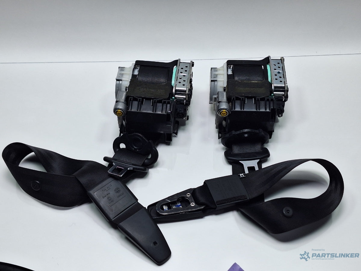 Centuri siguranta fata AUDI A4 IV 8K2, B8 2007 - 2015 TDI CAGB, CJCB, CSUB 8K1857705J / 8K1857706K