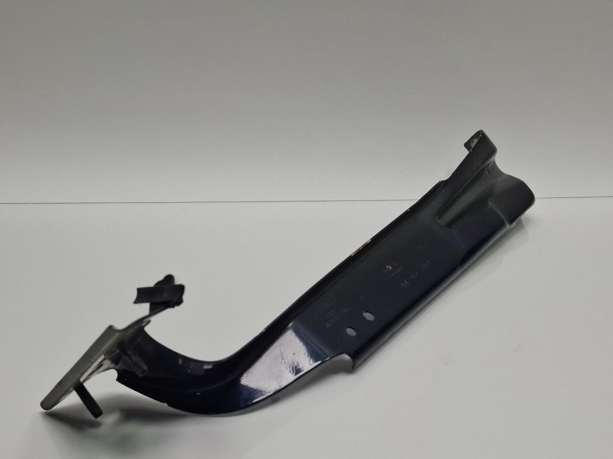 Suport aripa dreapta fata AUDI A4 IV 8K2, B8 2007 - 2015 TDI CAGB, CJCB, CSUB 8K0821136J