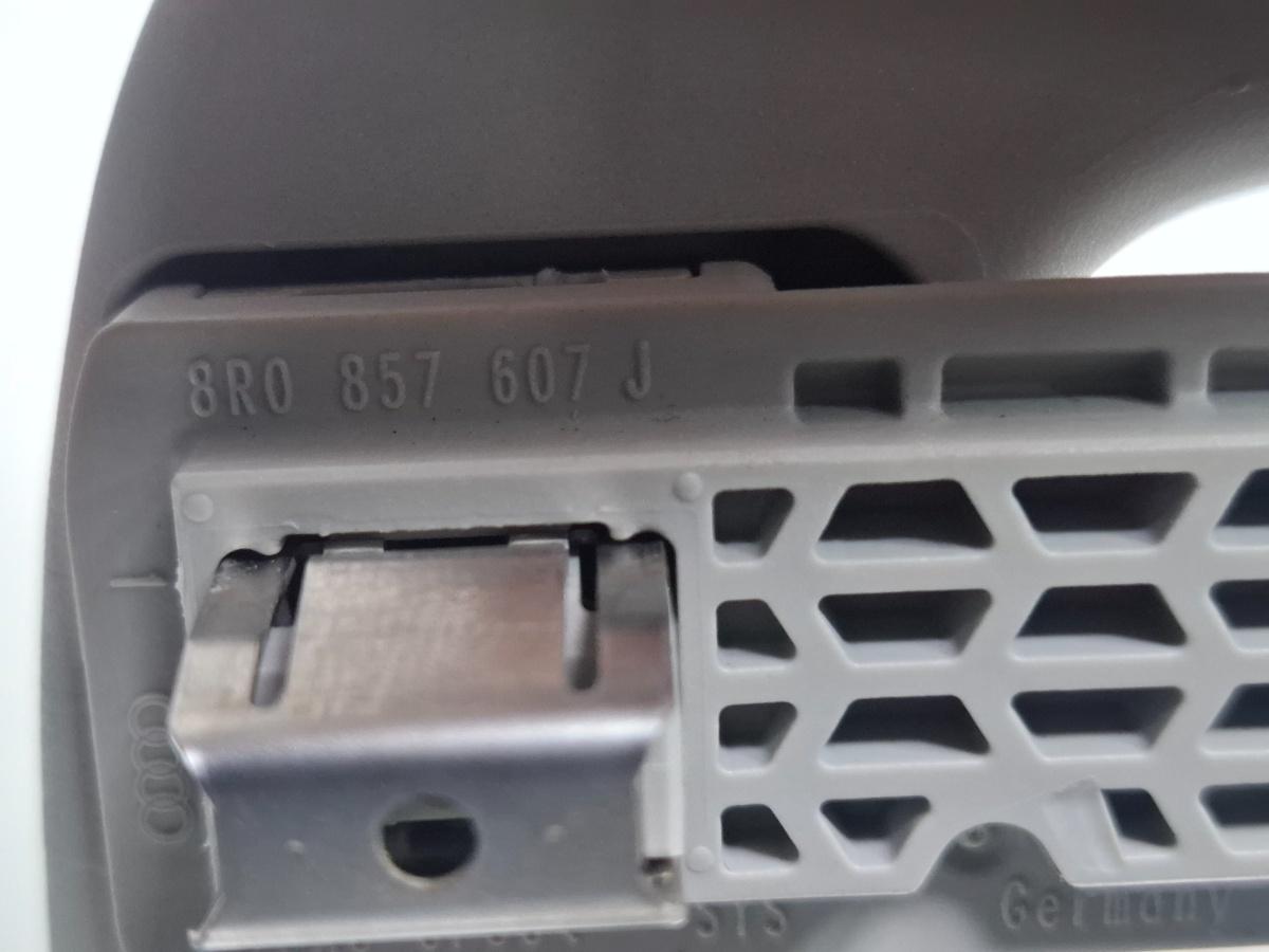 Maner plafon stanga spate AUDI A4 IV 8K2, B8 2007 - 2015 TDI CAGB, CJCB, CSUB 8R0857607J