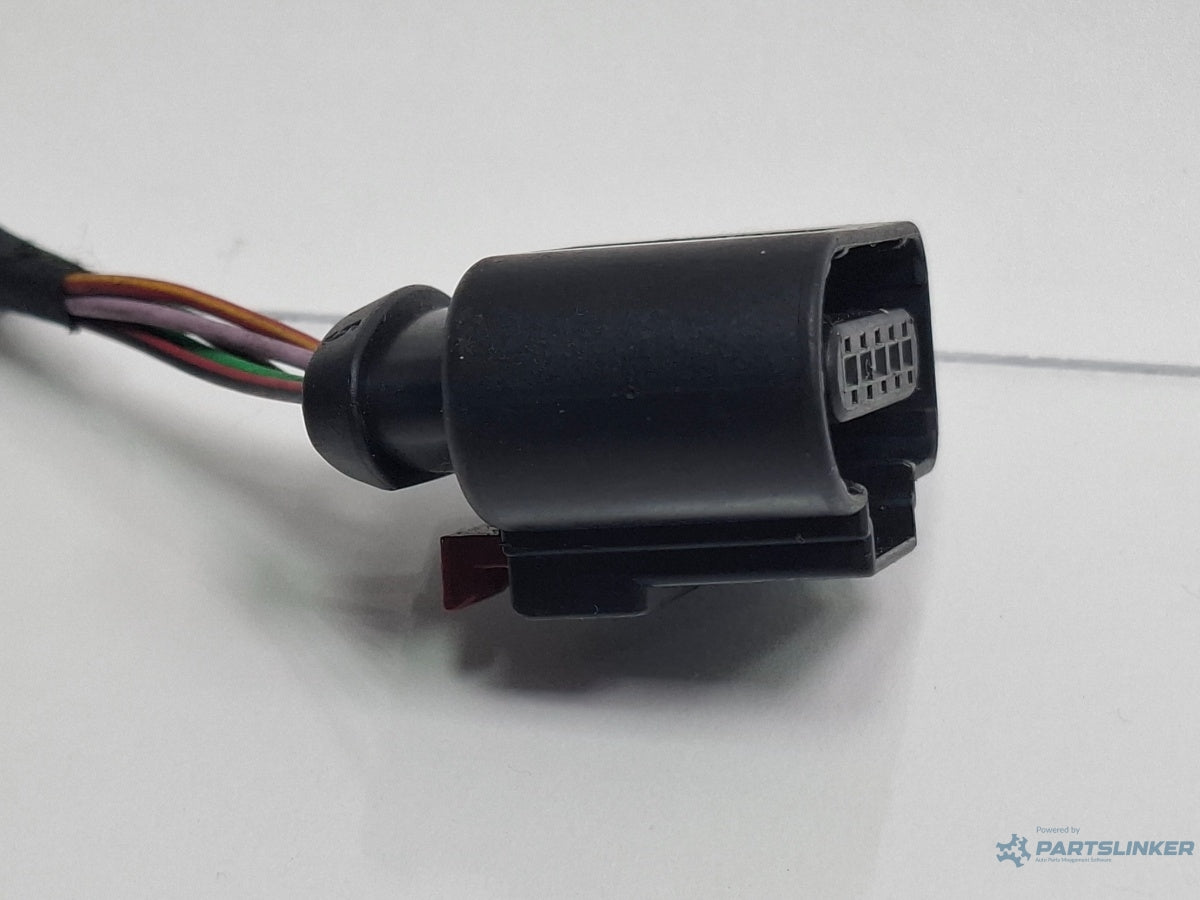 Mufa conector 5 pini AUDI A4 IV 8K2, B8 2007 - 2015 TDI CAGB, CJCB, CSUB 8K0973705A